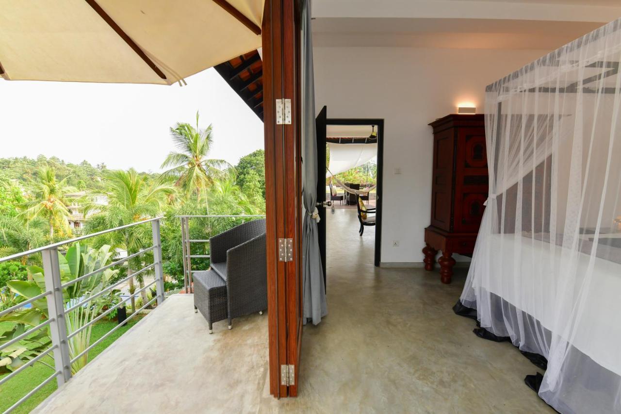 Tropical House - Jungleside Villa Hikkaduwa Esterno foto