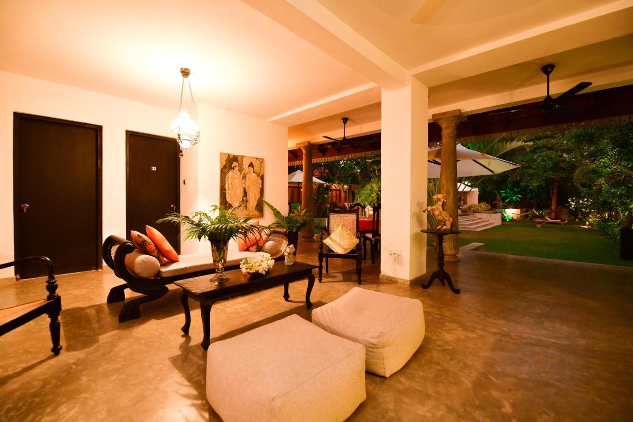 Tropical House - Jungleside Villa Hikkaduwa Esterno foto