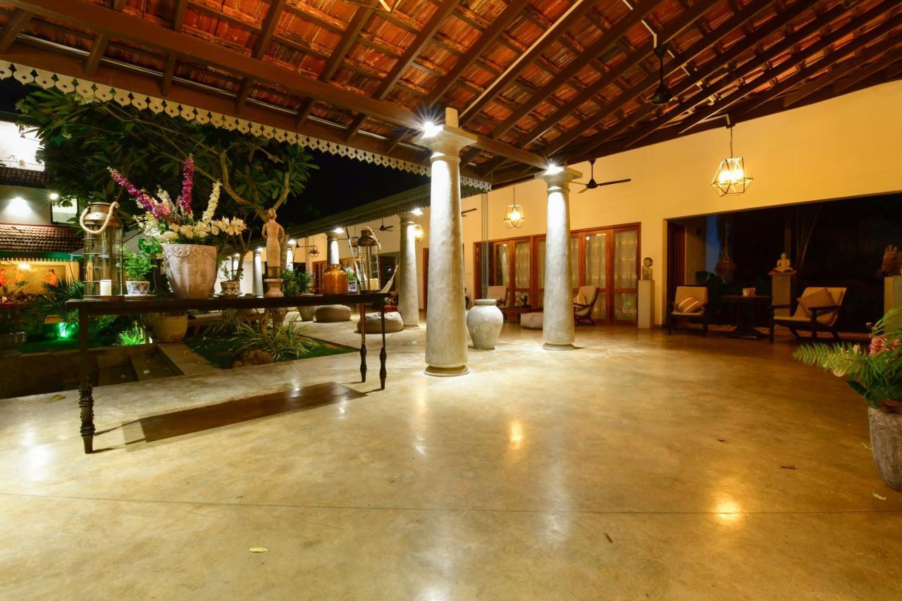 Tropical House - Jungleside Villa Hikkaduwa Esterno foto